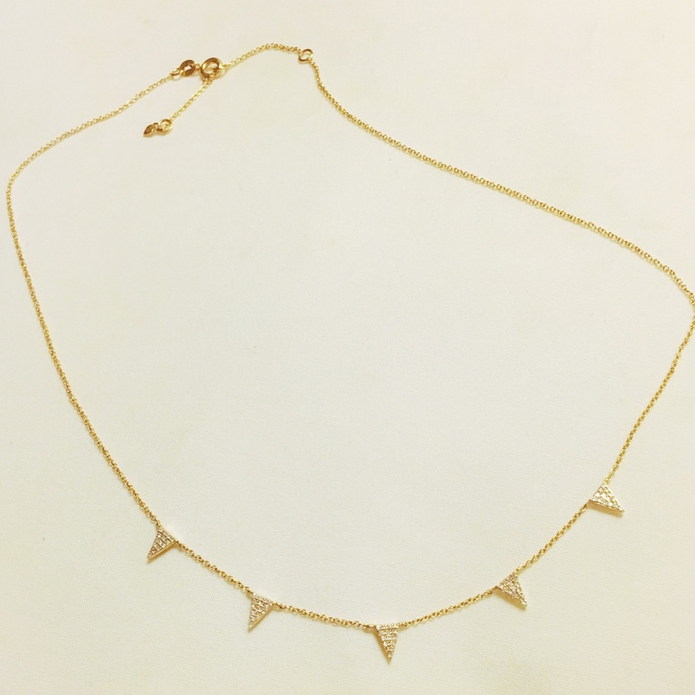 Fighting Eel ROLA 5 triangle necklace